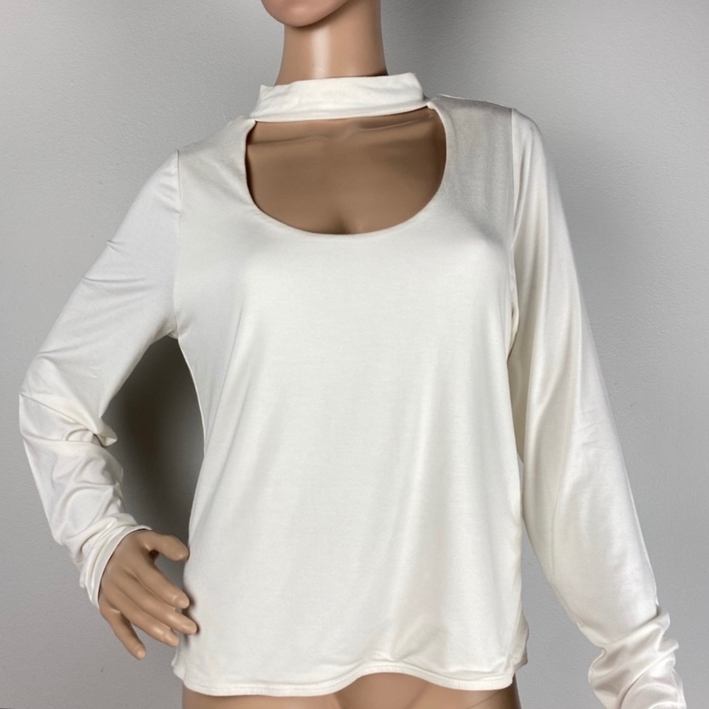 NEW GOOD AMERICAN KEYHOLE MOCK NECK TOP - Picture 2 of 6